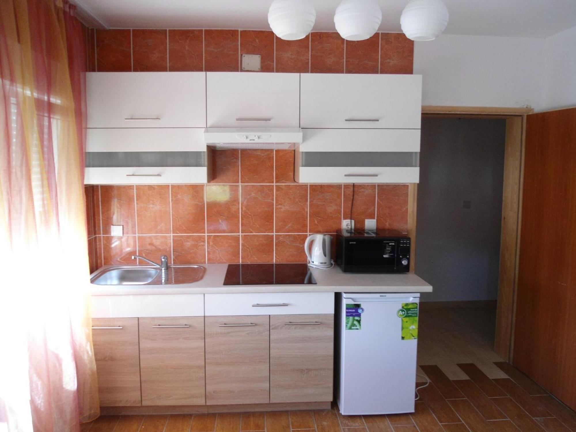 Lazar Apartments Petrovac Екстериор снимка