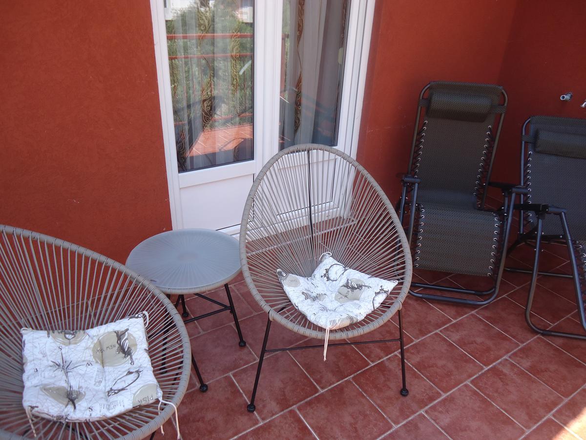 Lazar Apartments Petrovac Екстериор снимка