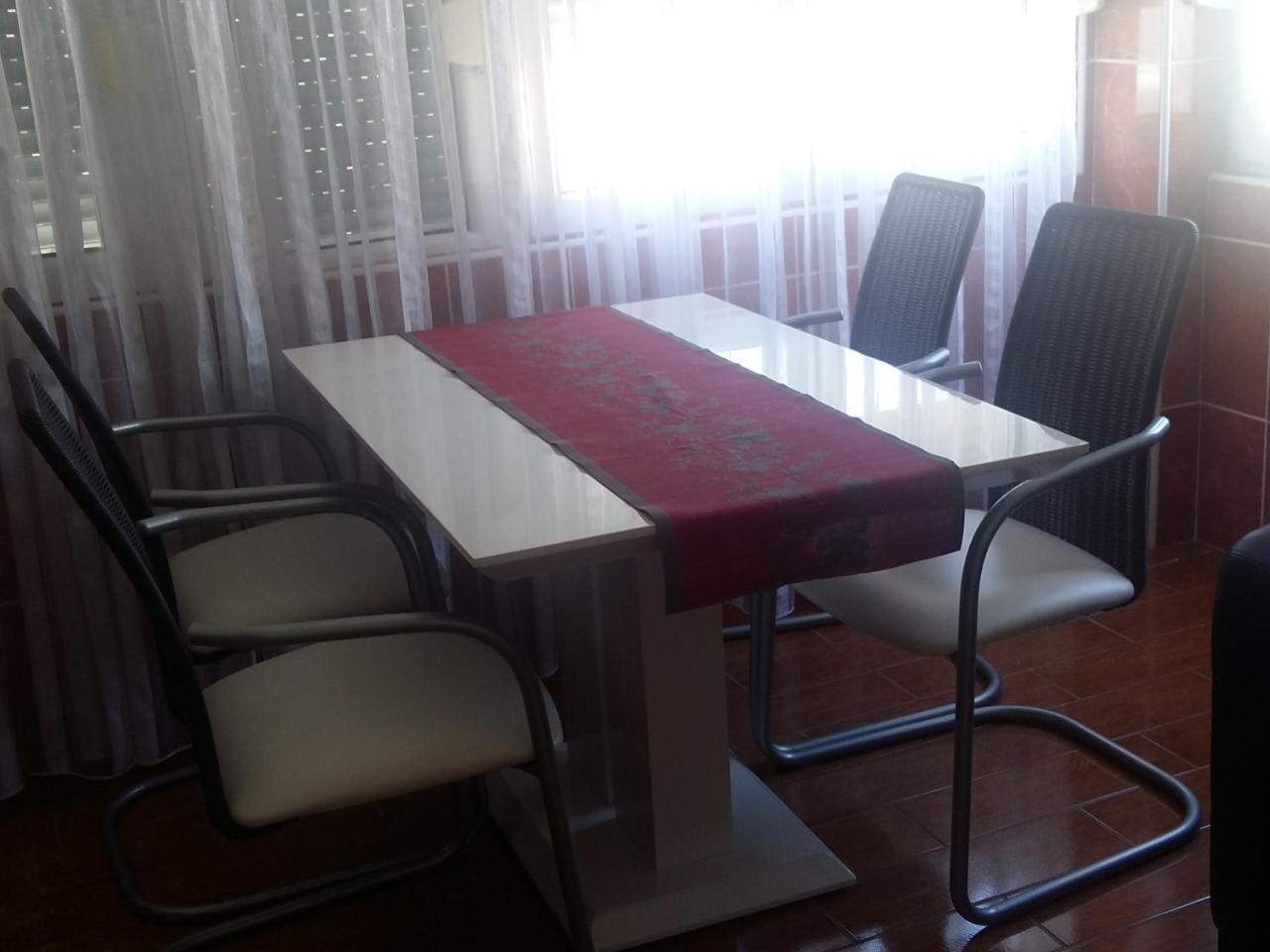 Lazar Apartments Petrovac Екстериор снимка