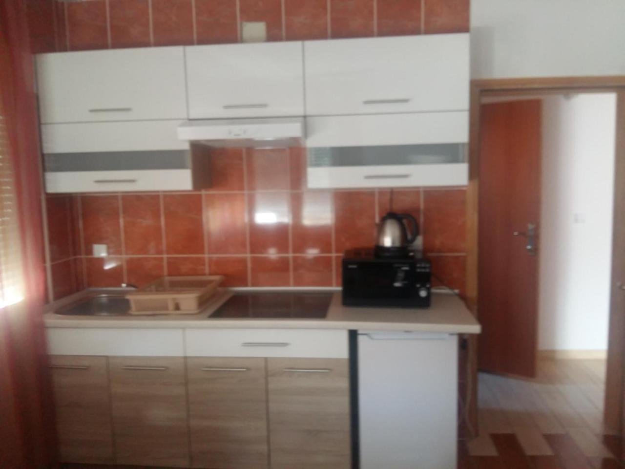 Lazar Apartments Petrovac Екстериор снимка