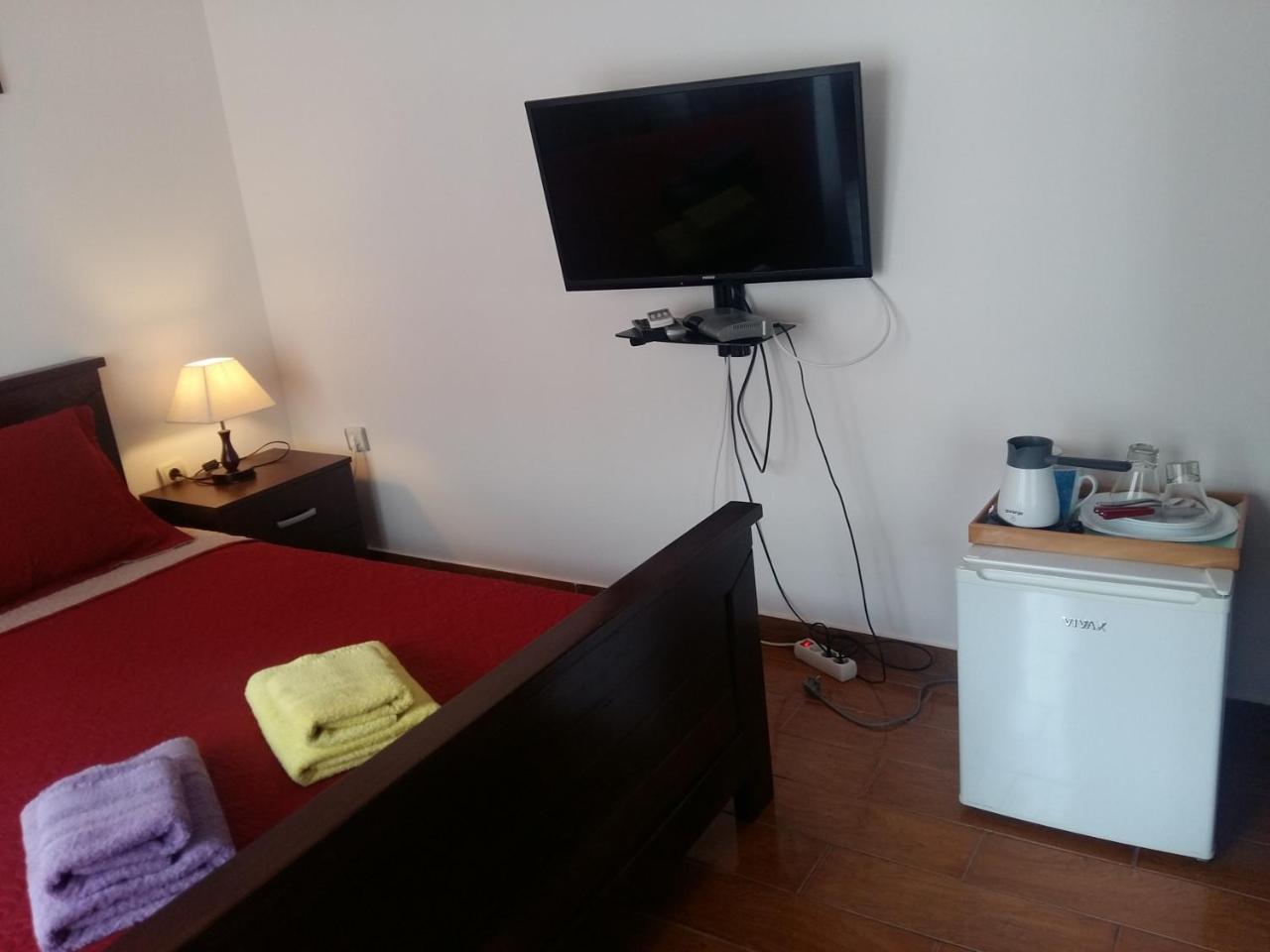 Lazar Apartments Petrovac Екстериор снимка