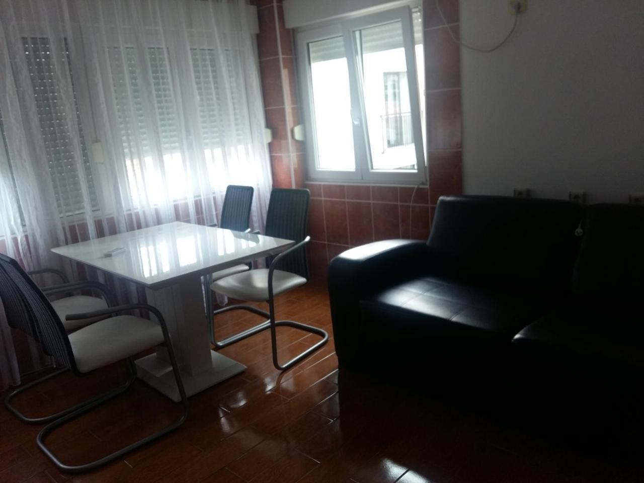 Lazar Apartments Petrovac Екстериор снимка