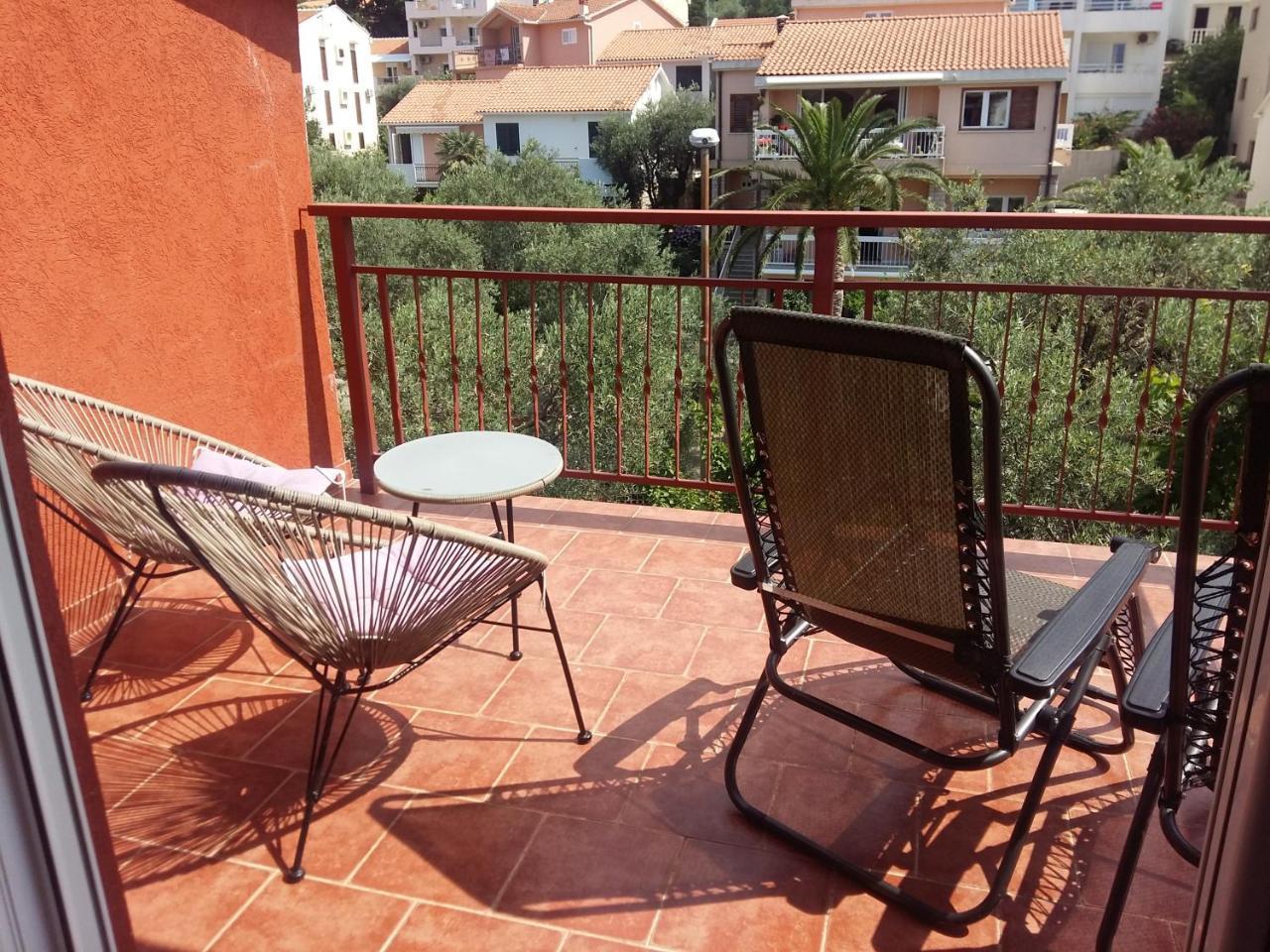 Lazar Apartments Petrovac Екстериор снимка